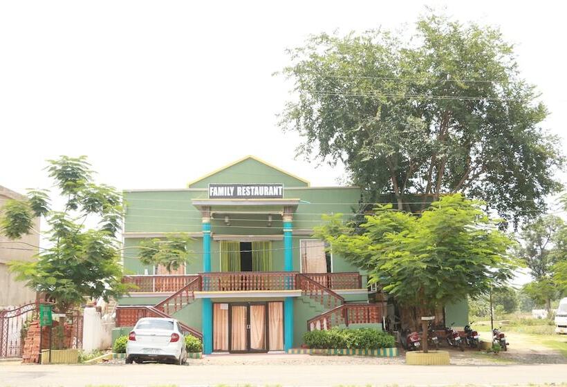 Istaqbal Hotel Mukki