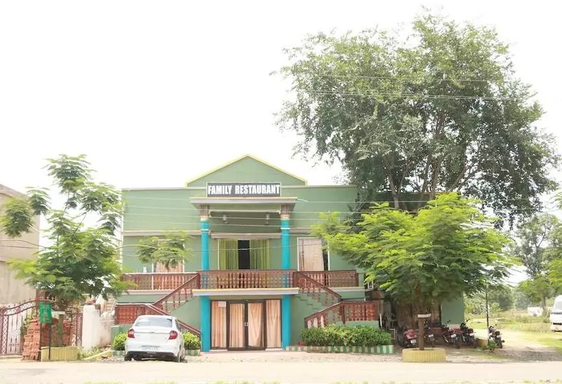 Istaqbal Hotel Mukki