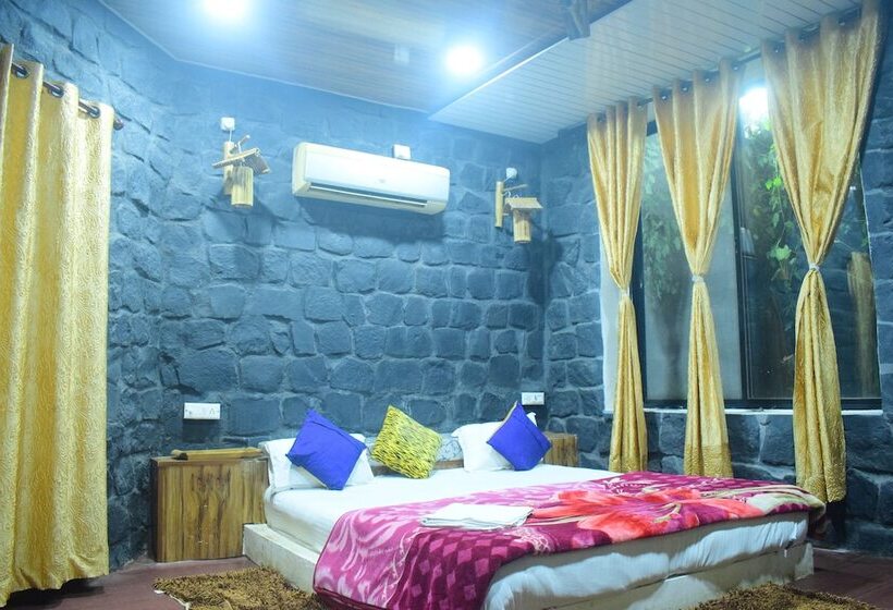 Istaqbal Hotel Mukki