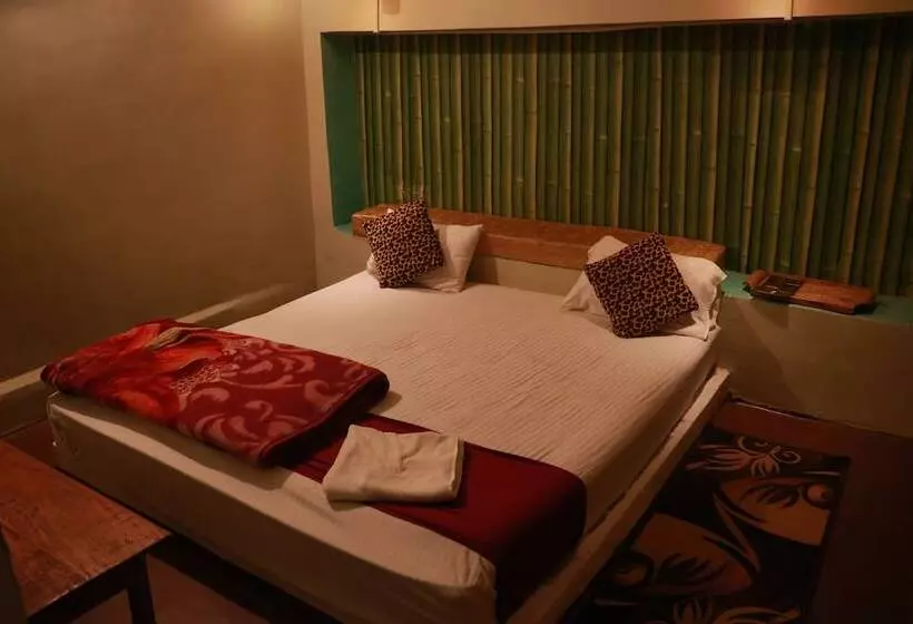 Istaqbal Hotel Mukki