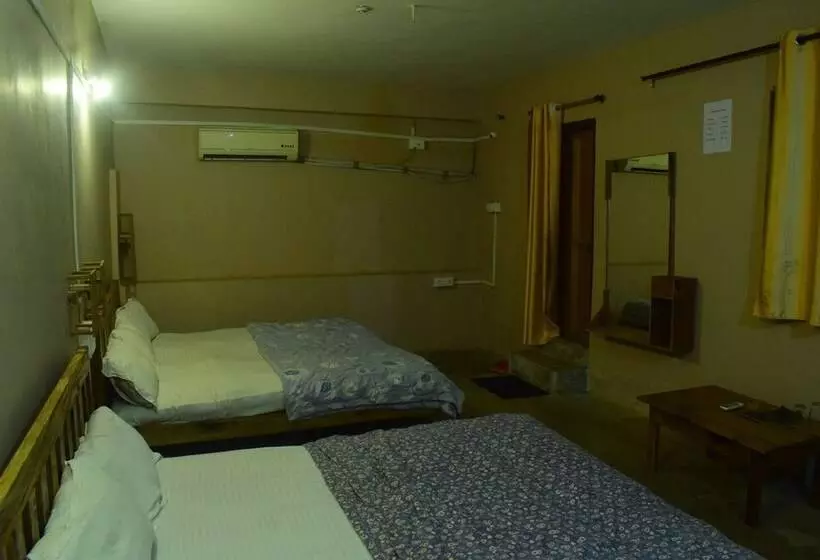 Istaqbal Hotel Mukki