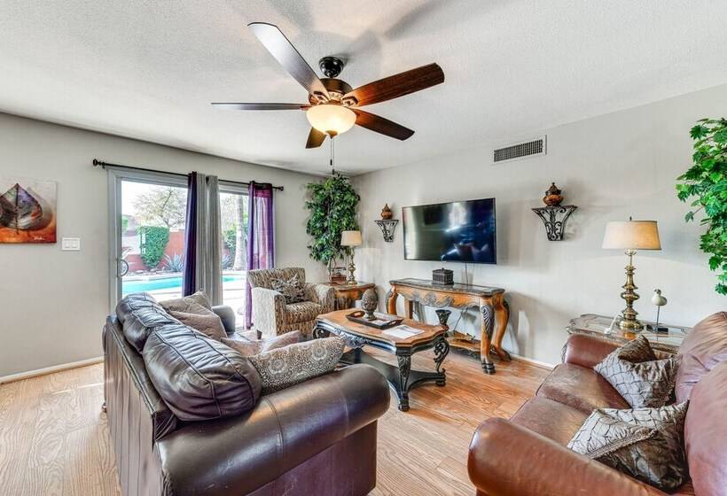 Mesa Outdoor Oasis W/ Private Pool & Patio!