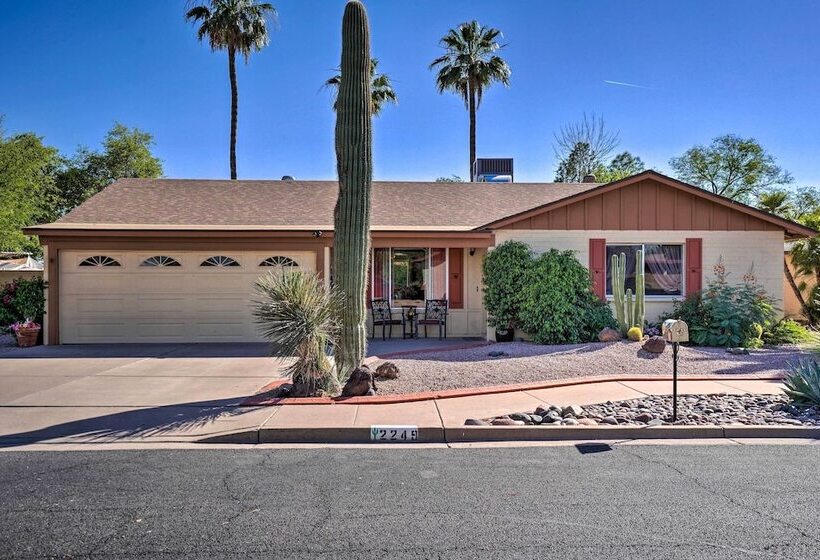 Mesa Outdoor Oasis W/ Private Pool & Patio!