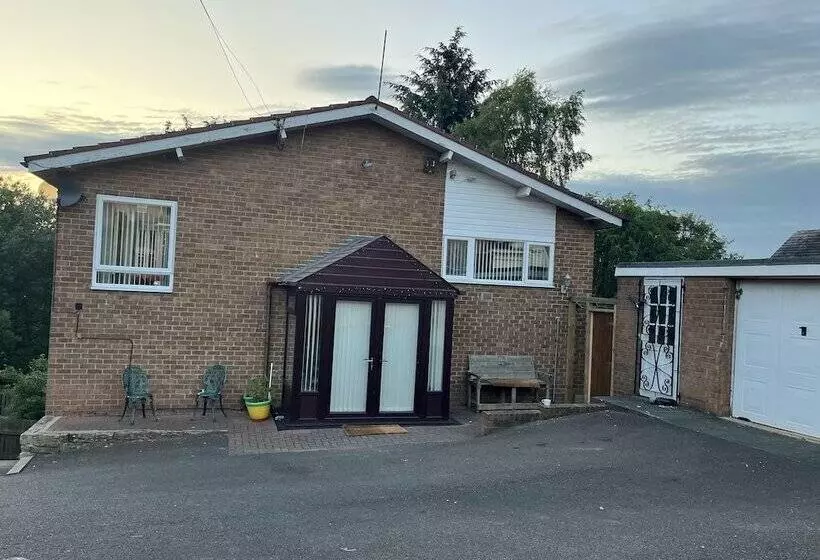 レジデンス Beautiful 3 Bed House With Hot Tub In Blaydon Burn