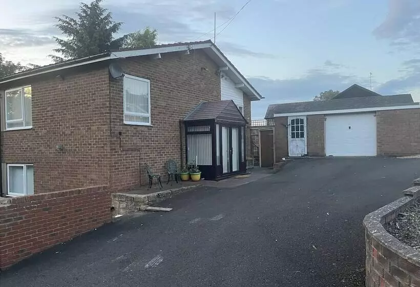 レジデンス Beautiful 3 Bed House With Hot Tub In Blaydon Burn