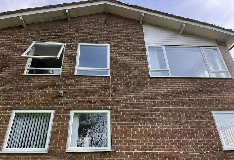 レジデンス Beautiful 3 Bed House With Hot Tub In Blaydon Burn