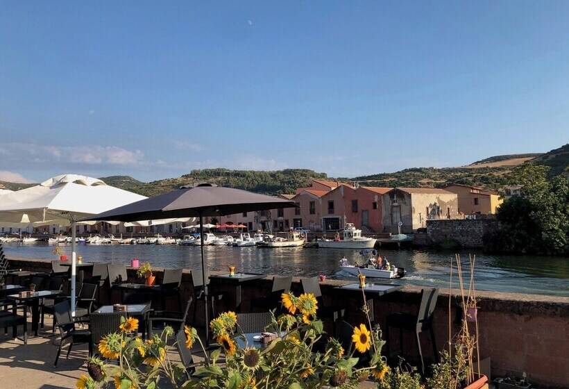 Резиденция Charming, Spacious 3 Bedroom Townhouse