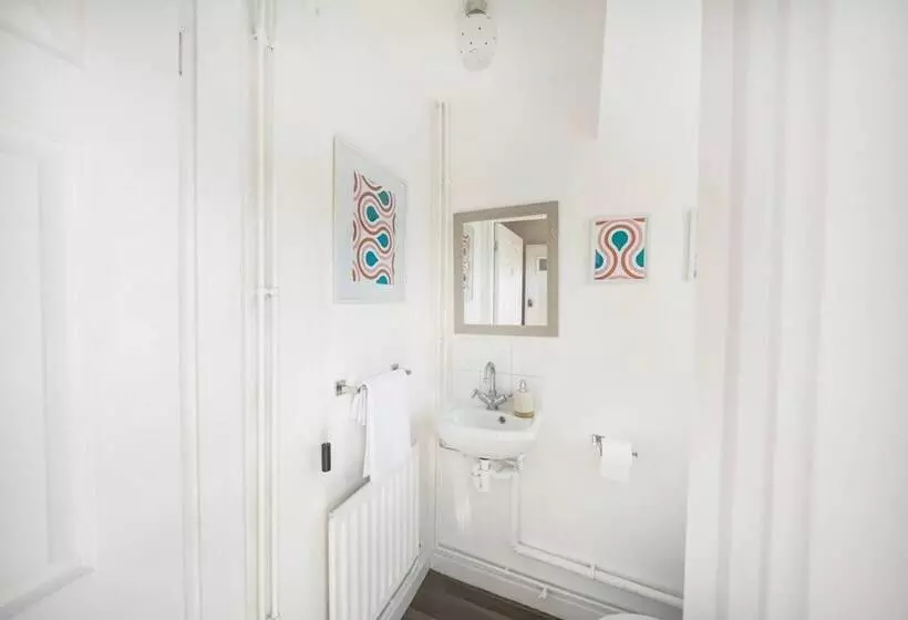 レジデンス Spacious 3 Bed House Garden Parking Wifi Smart Tv