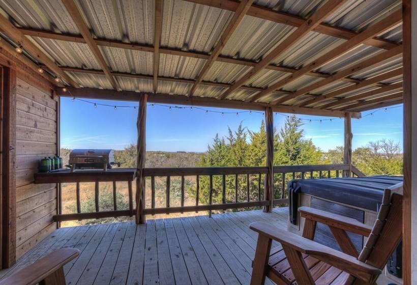 Rocky Ridge Cedar Cabin With Hot Tub & Amazing Views