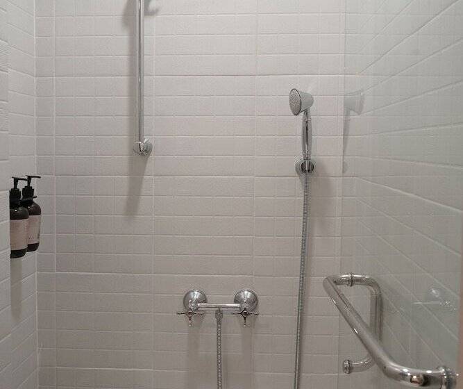 فندق Gendhis Batu Boutique