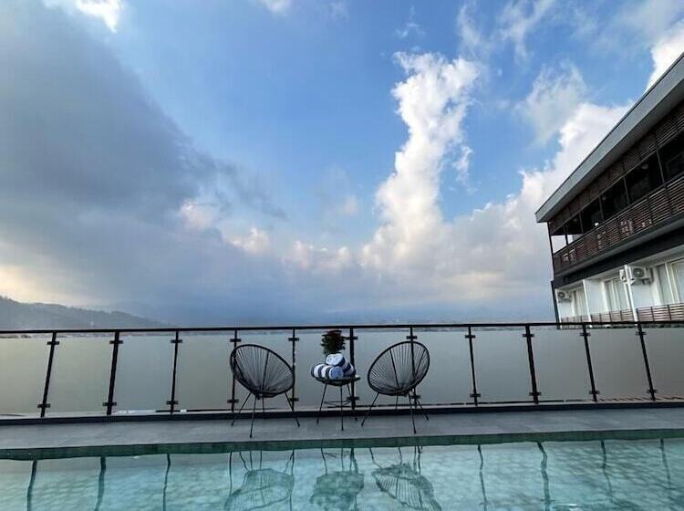 فندق Gendhis Batu Boutique