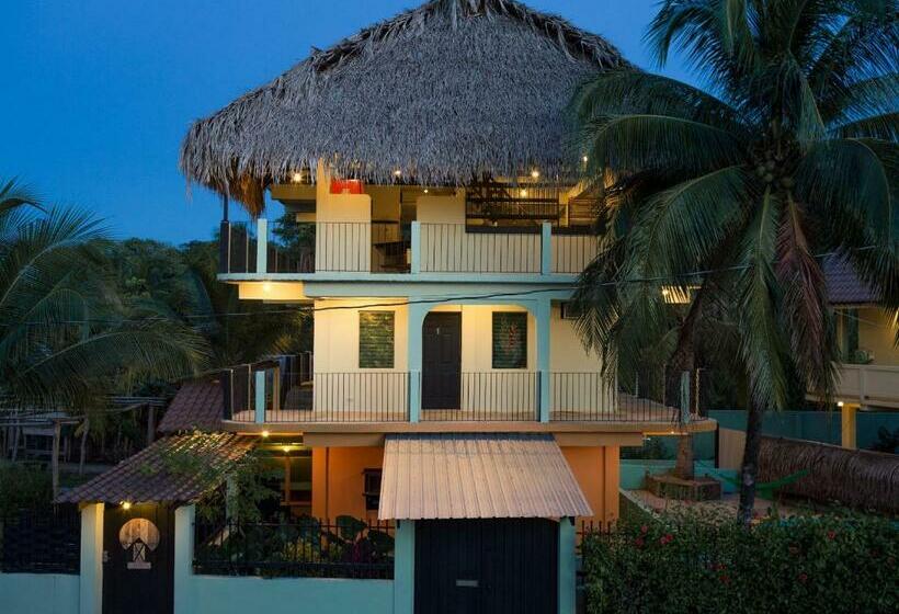 ホテル Routes & Culture