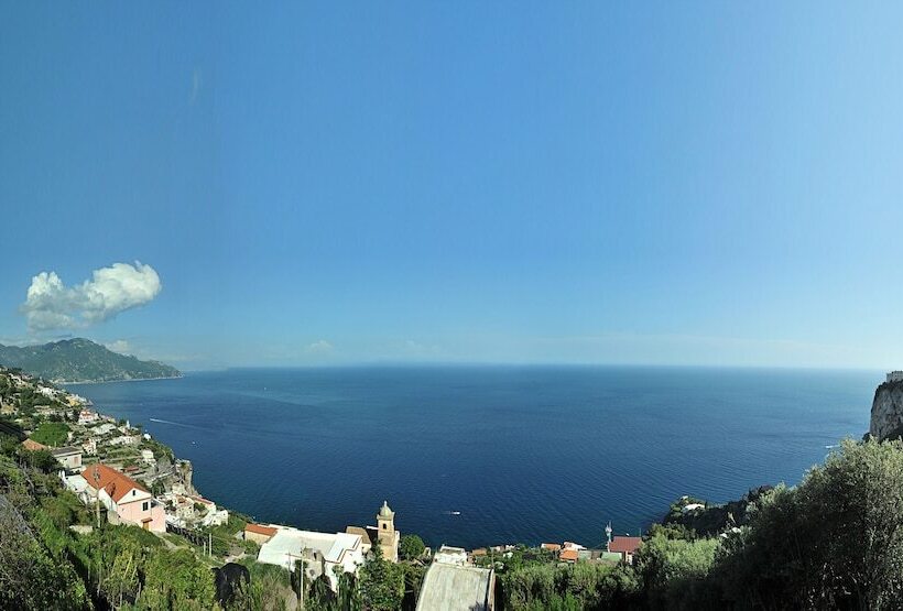 مبيت وإفطار World Center