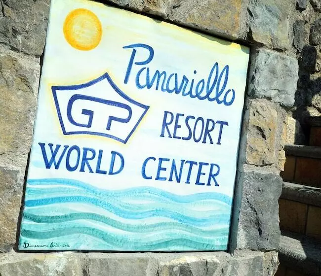 تختخواب و صبحانه World Center