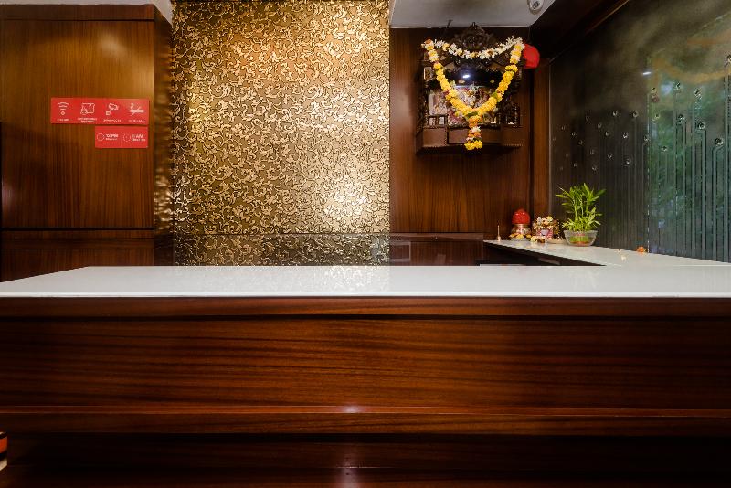 Отель Airport Metro