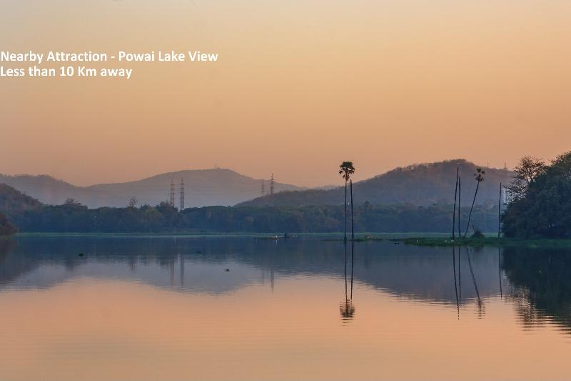 Отель Airport Metro