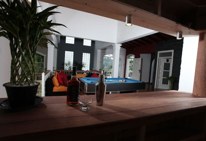 Hotel Ayaana Boutique