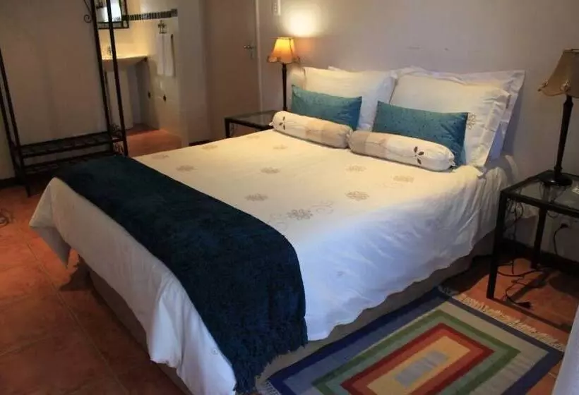 Hotelli Birdsong Guest House