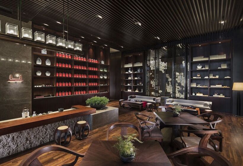 Hualuxe Hotels & Resorts Zhangjiakou, An Ihg