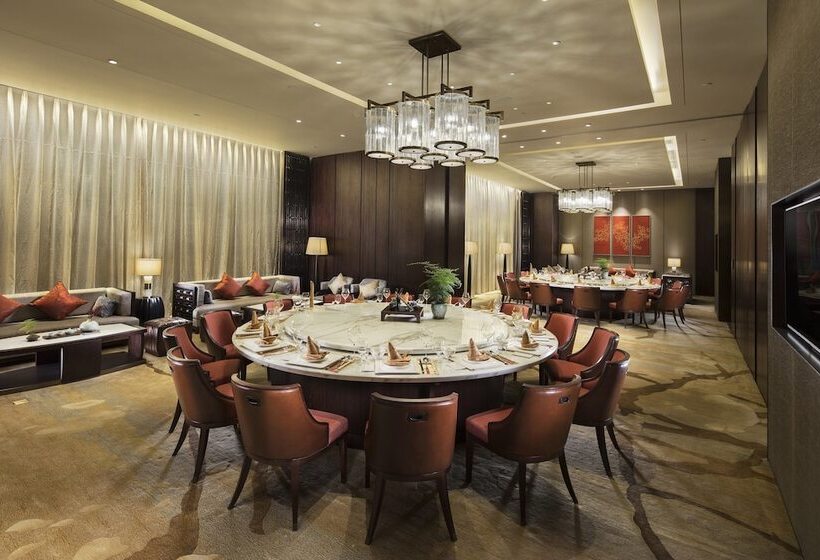 Hualuxe Hotels & Resorts Zhangjiakou, An Ihg