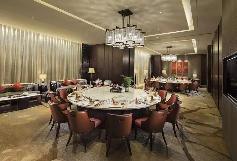 Hualuxe Hotels & Resorts Zhangjiakou, An Ihg