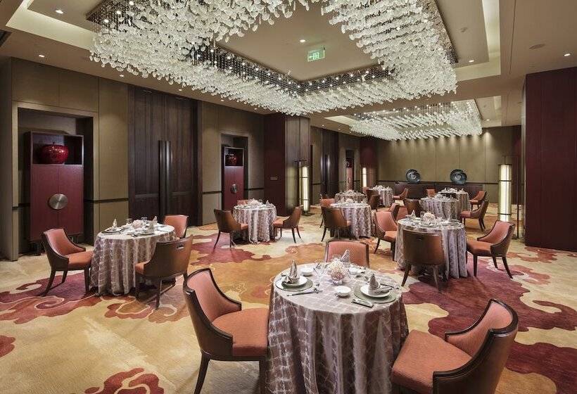 Hualuxe Hotels & Resorts Zhangjiakou, An Ihg