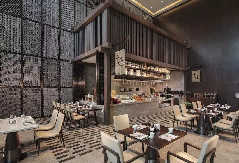 Hualuxe Hotels & Resorts Zhangjiakou, An Ihg