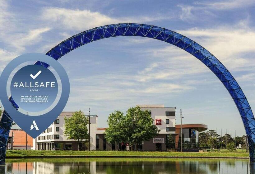 هتل Ibis Saint Quentin En Yvelines Velodrome