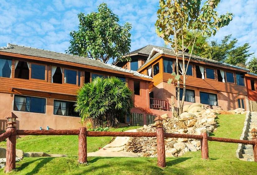 בית מלון כפרי Insda Resort Chiang Mai