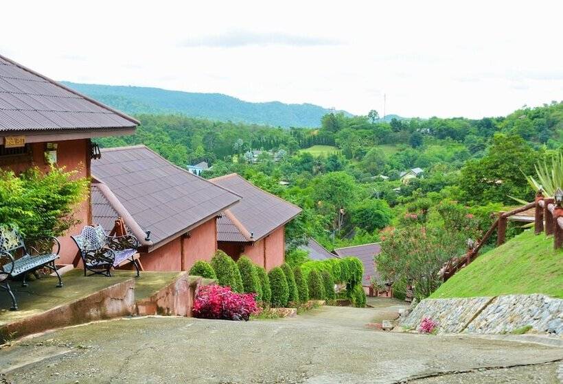 בית מלון כפרי Insda Resort Chiang Mai