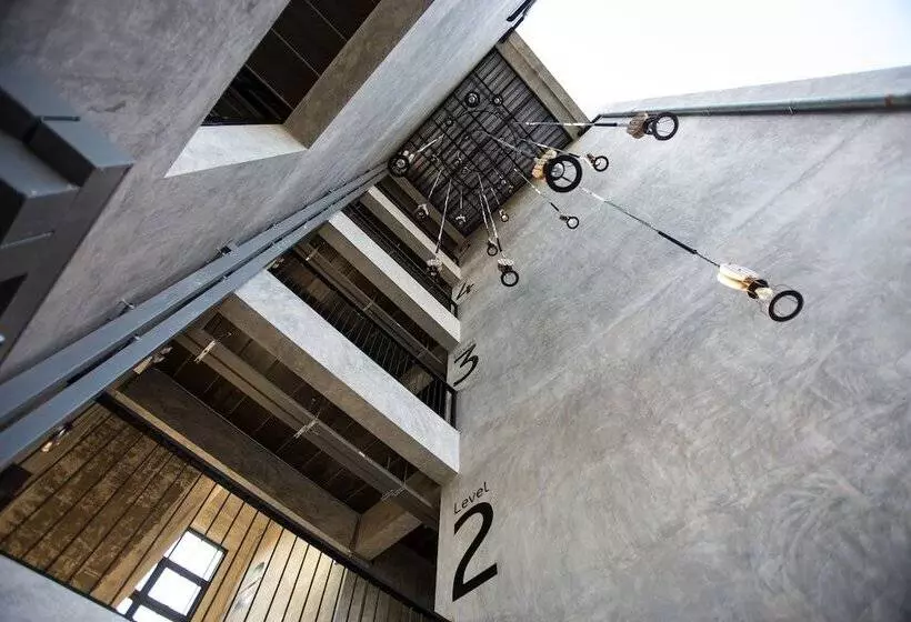هتل Rumpai Loft Habitat