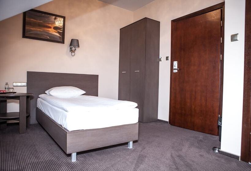 호텔 Sokołowska Airport Modlin