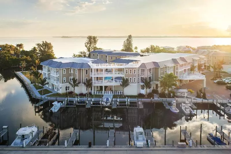 ホテル Waterline Villas & Marina, Autograph Collection