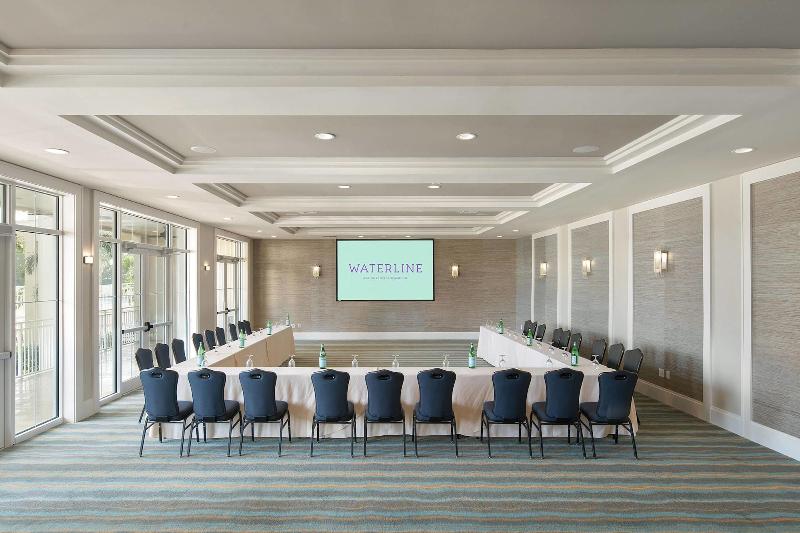 فندق Waterline Villas & Marina, Autograph Collection