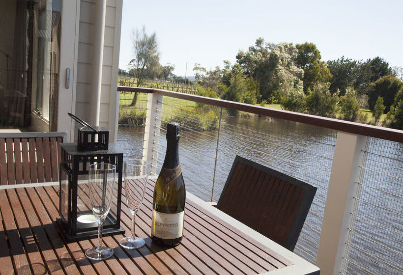 Lakeside Villas At Crittenden Estate