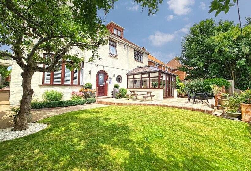 ペンション Harriet House B&b