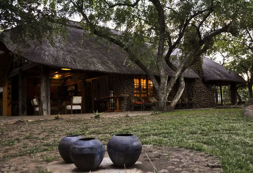 ペンション Isibindi Zulu Lodge