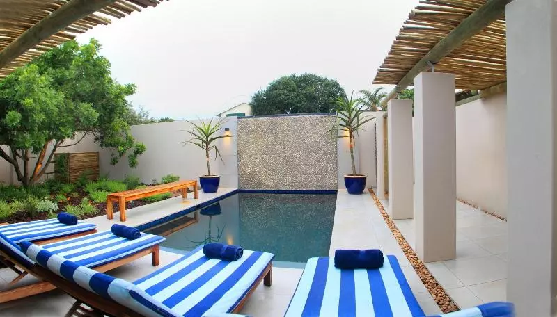 پانسیون Scallop Guest Lodge