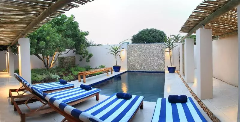 پانسیون Scallop Guest Lodge