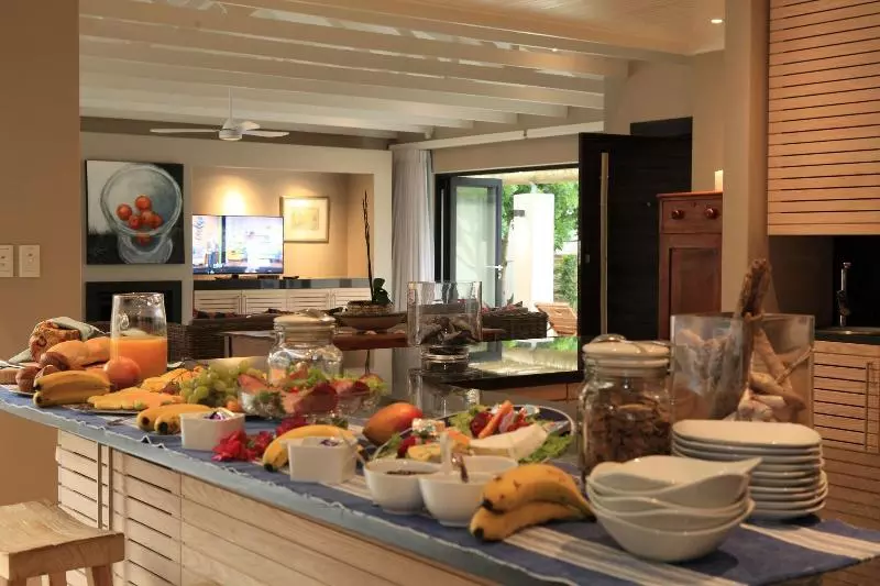 پانسیون Scallop Guest Lodge