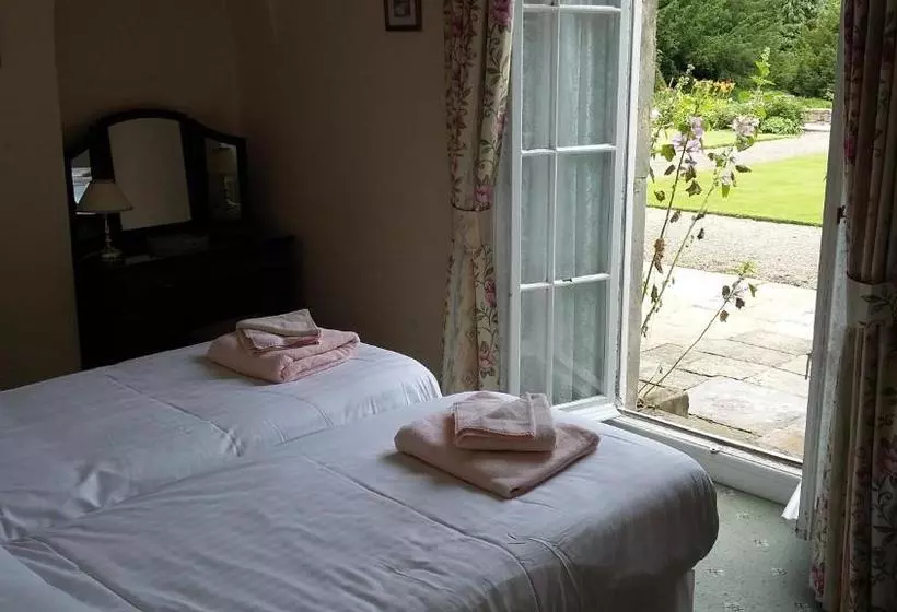 Sutton Hall Resort