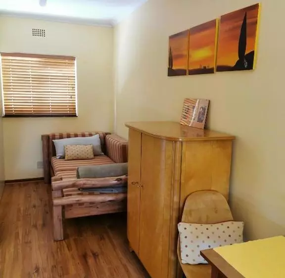 تختخواب و صبحانه Somerset Grace Double En Suit