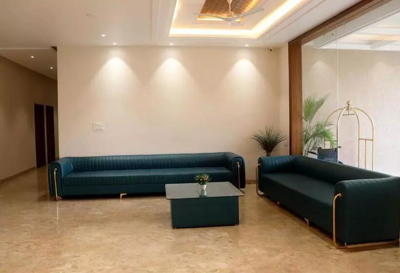 Gaurison Hotel & Resorts