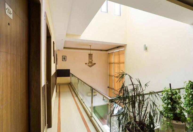 Hotel Collection 80749 O Sagar Inn