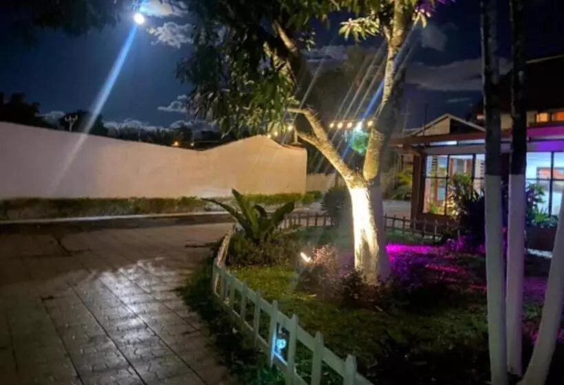 ホテル Grecia Costa Rica