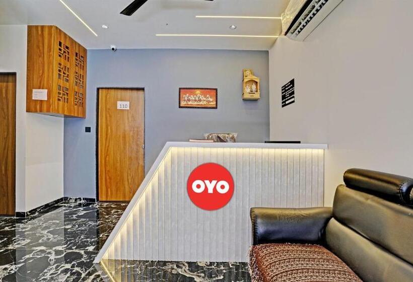 Oyo Flagship Hotel Laksh View
