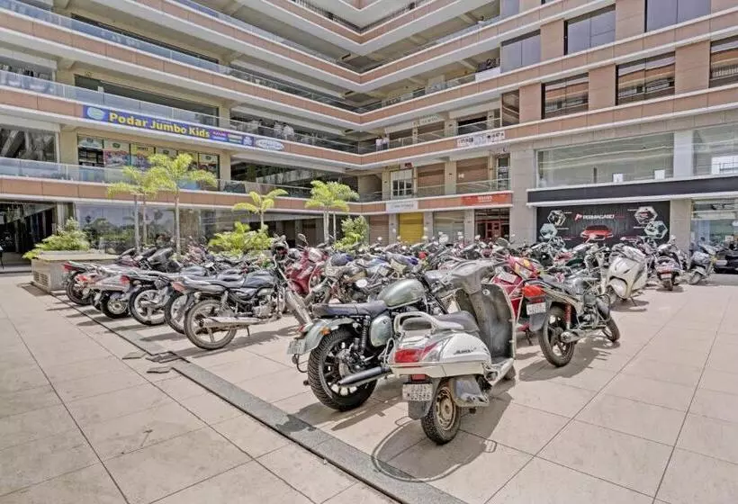 Oyo Flagship Hotel Laksh View