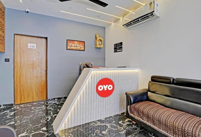 Oyo Flagship Hotel Laksh View