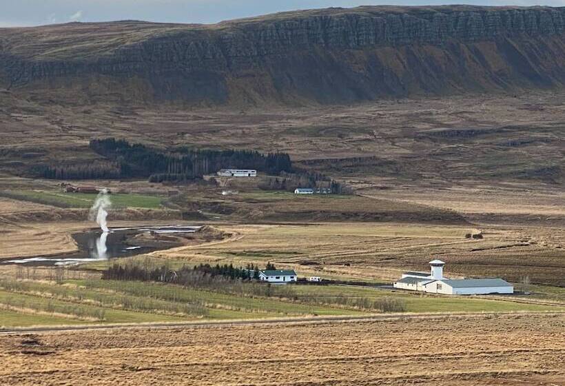 Pensionat Laugavellir Tower Suite