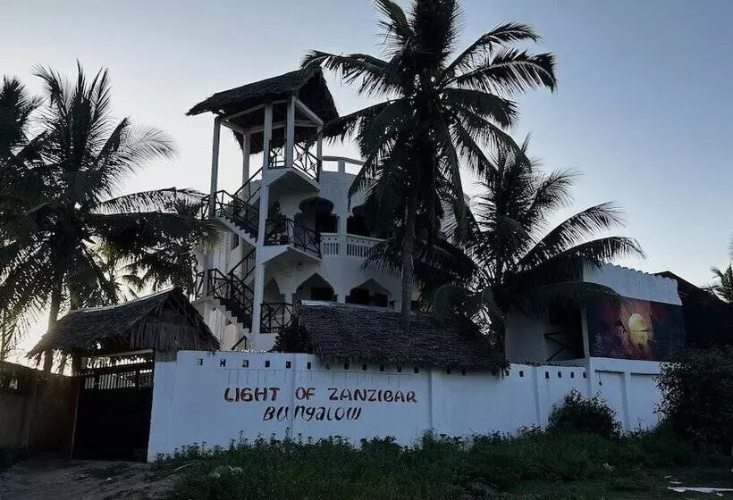 Aamiaismajoitus (B&B) Light Of Zanzibar Hotel & Restaurant